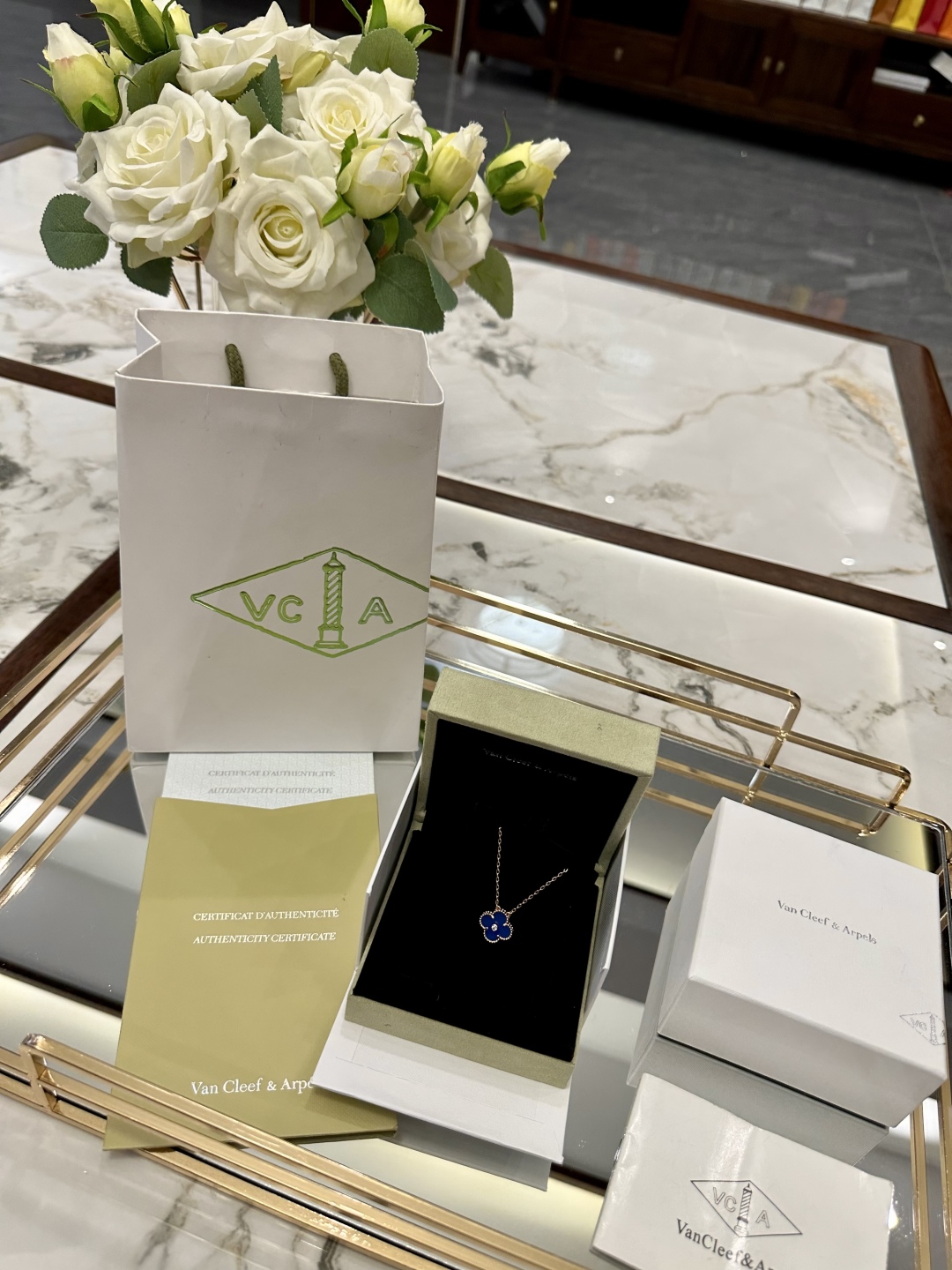 VAN CLEEF ARPELS jewelry model 127